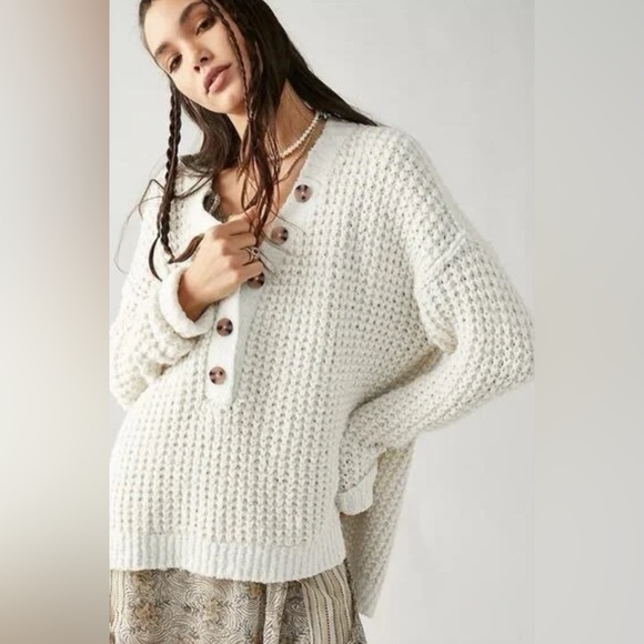 Pre-Loved Free People Whistle Thermal Henely Sweater - Picture 3 of 7